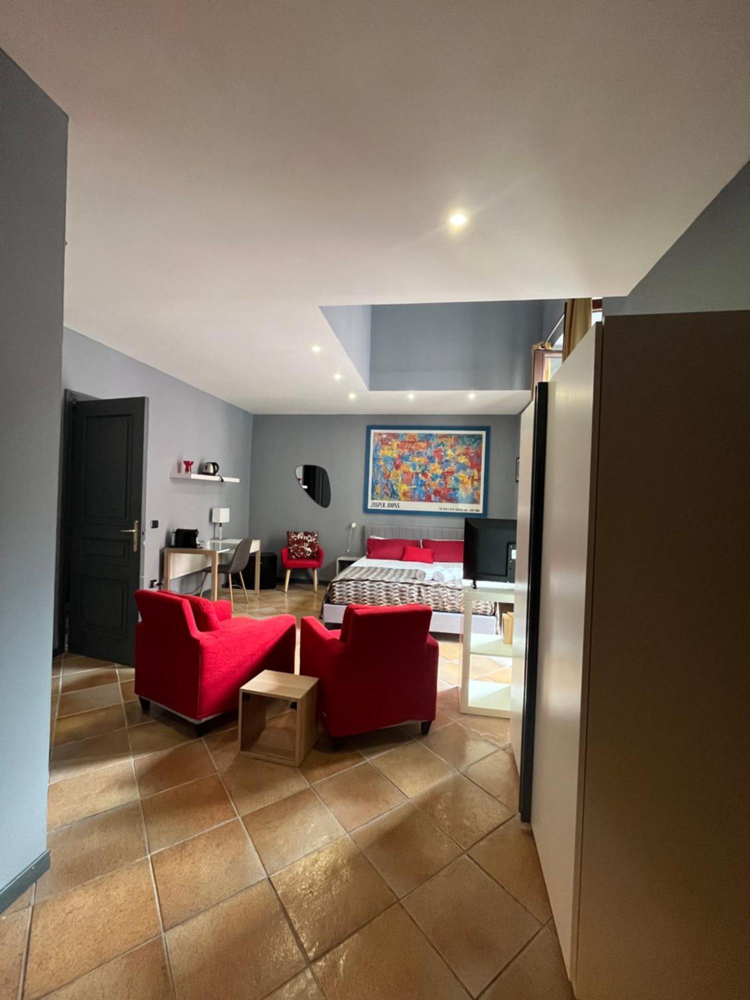 Naples Luxury Suites B&B Zewnętrze zdjęcie