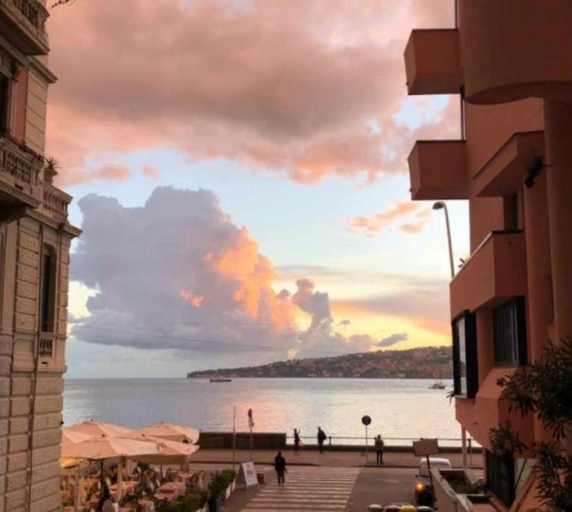 Naples Luxury Suites B&B Zewnętrze zdjęcie